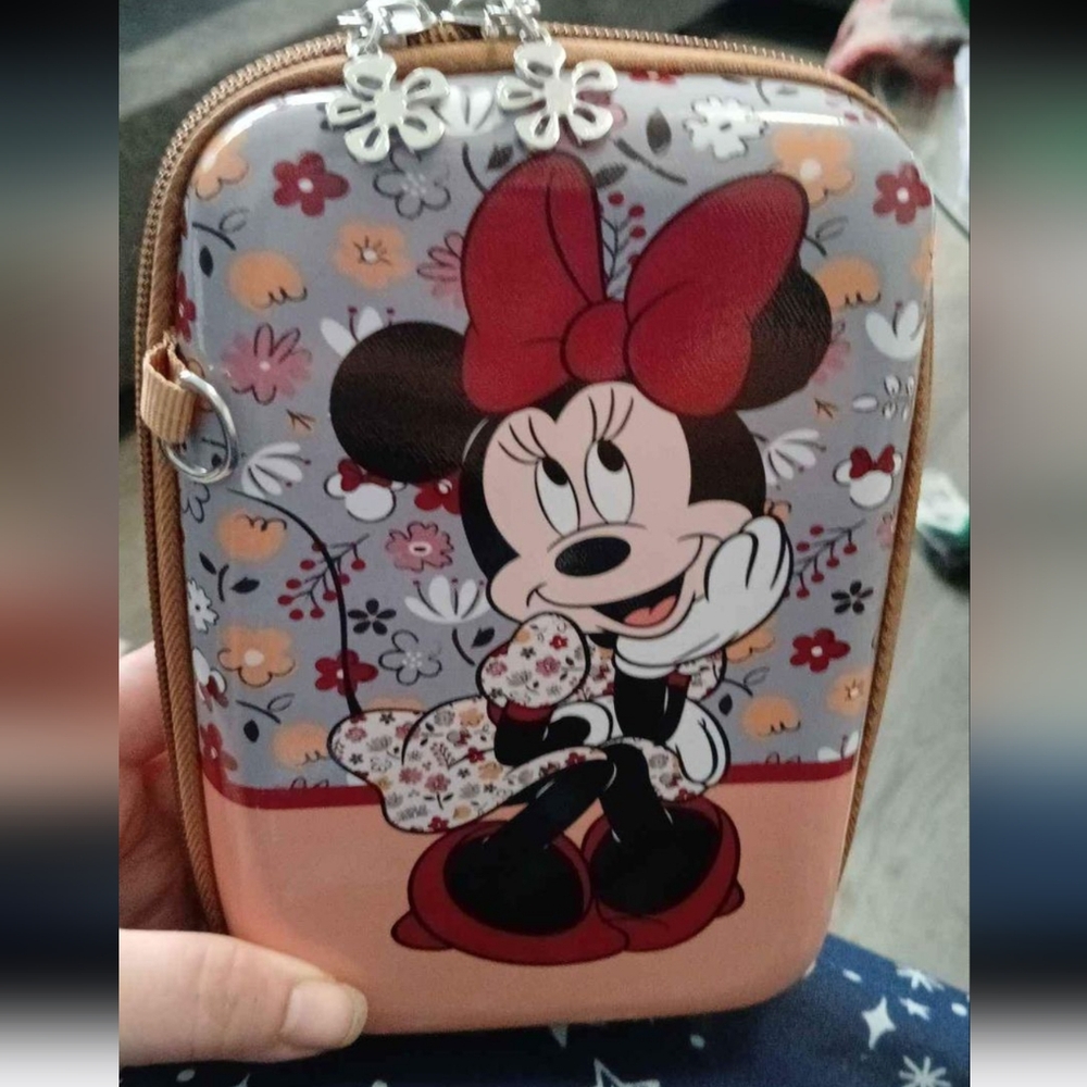 Minnie purse